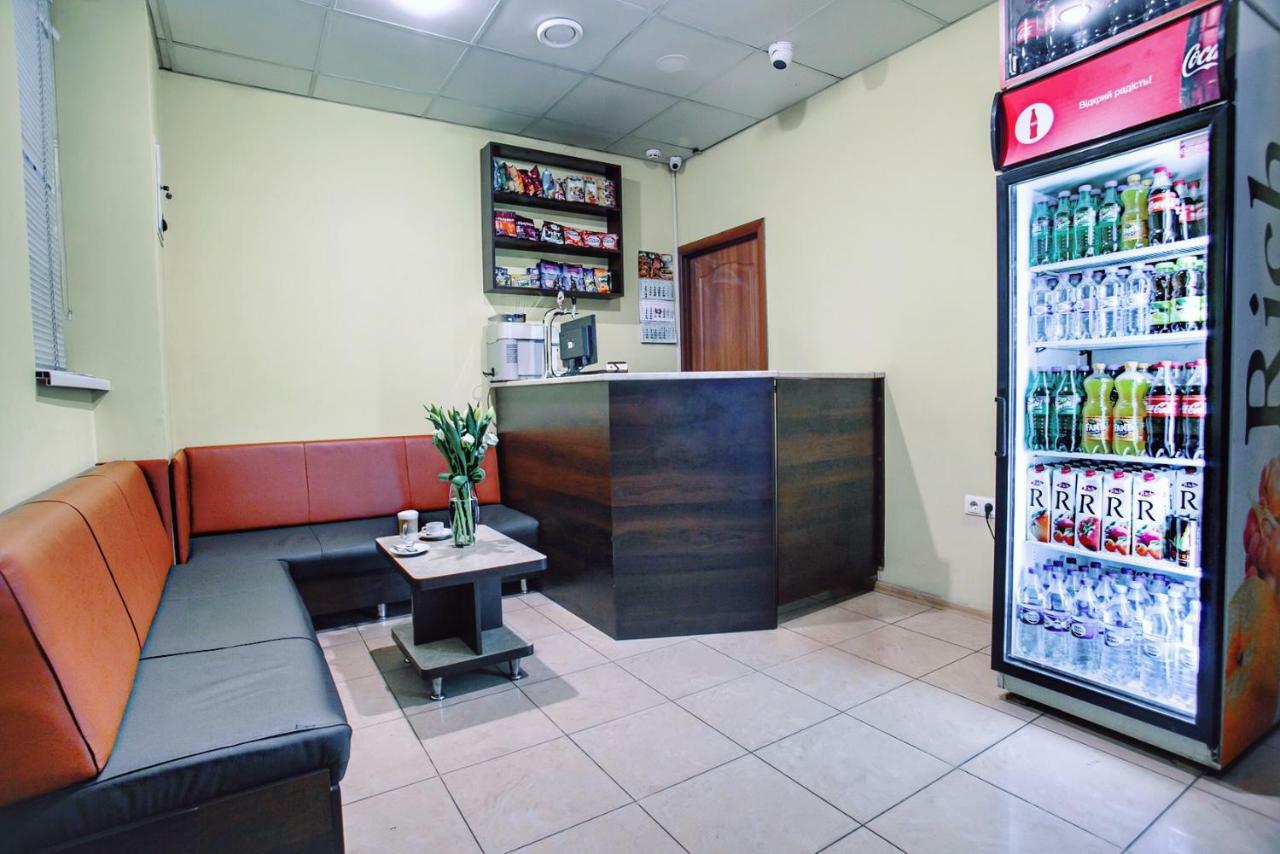 Hotel Fortuna Lviv Buitenkant foto